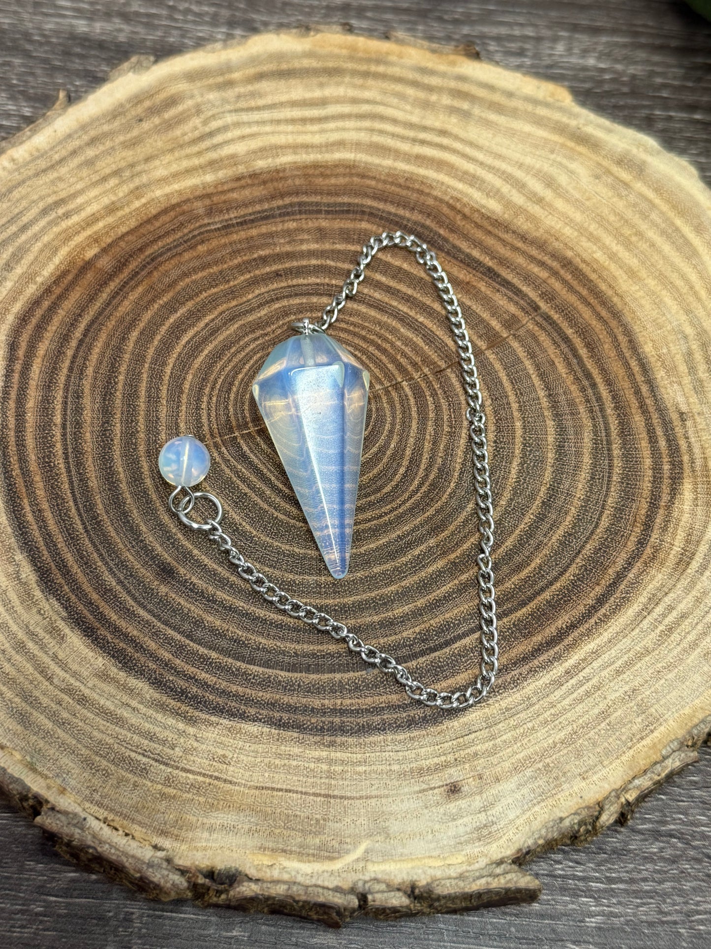Pendulum Tapered Style - Opalite