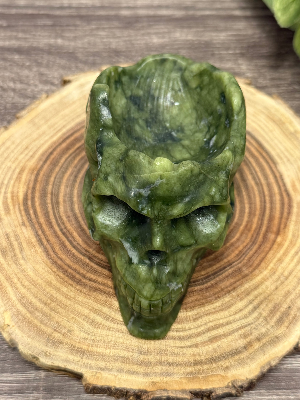 Skull Bowl - Green Jade