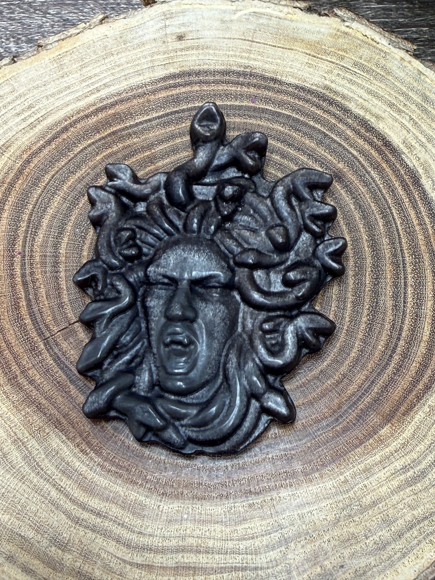 Sheen Obsidian Medusa