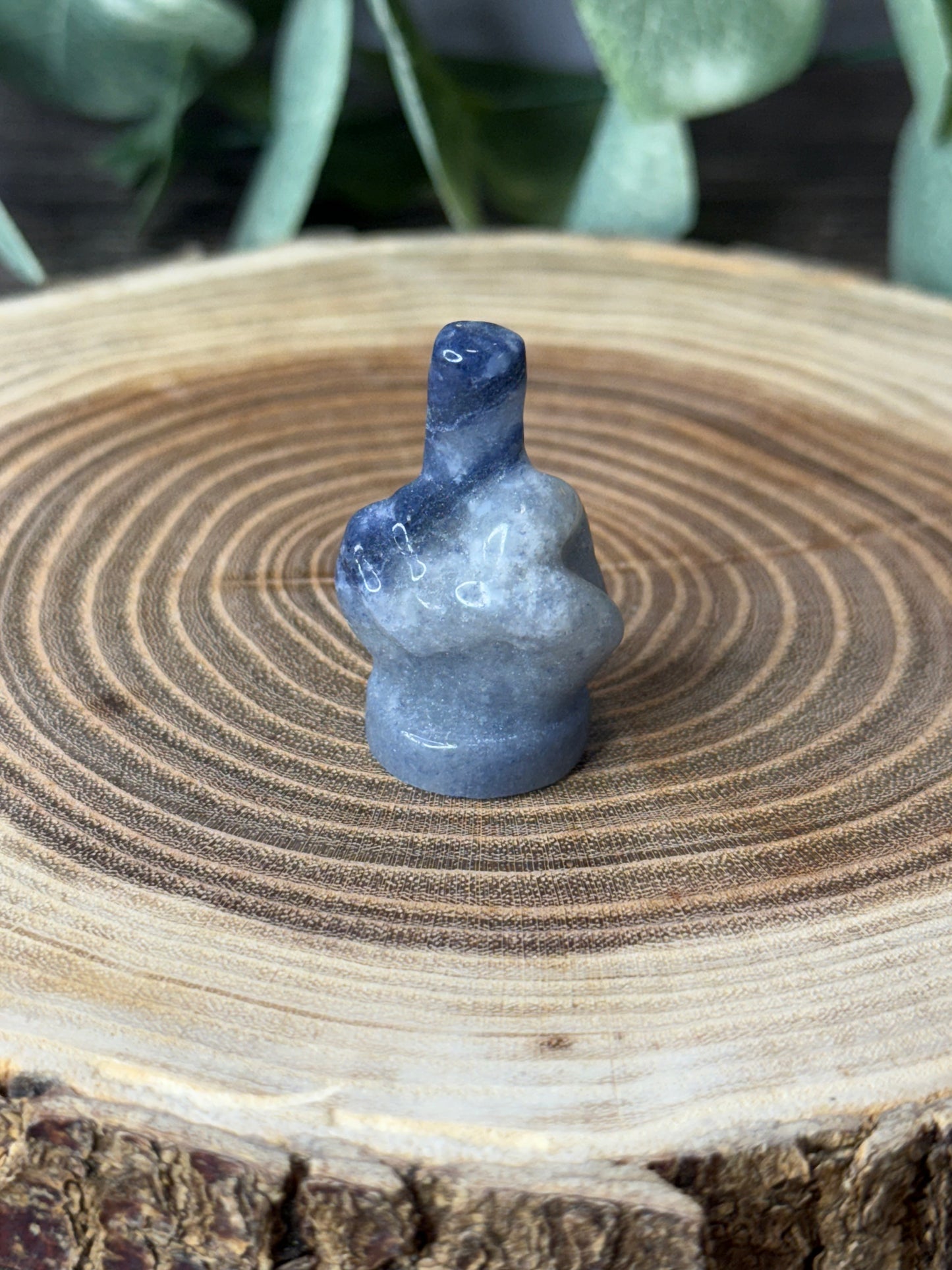 Middle Finger Up - Carving