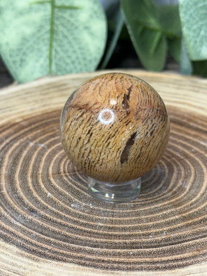 Garden Quartz Spheres - 1000 Layer