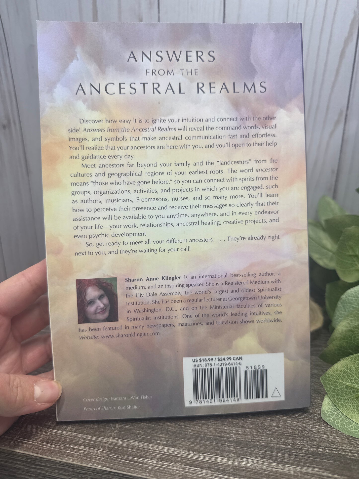 Answers from the Ancestral Realms: Get Psychic Help from your Spirit Guides Every Day