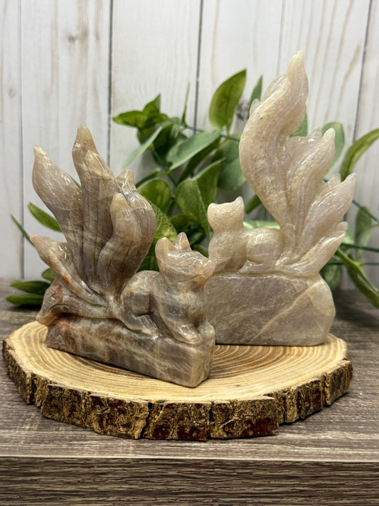 Nine Tailed Fox - Grey Moonstone