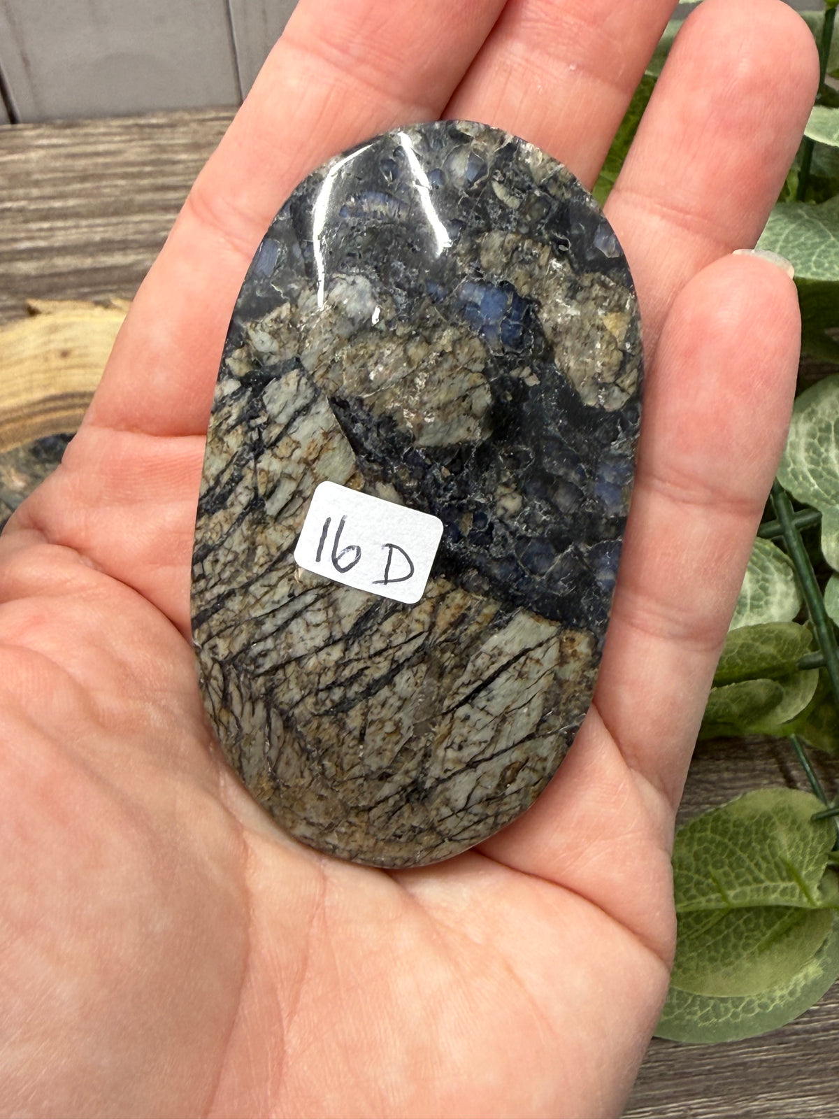 Quesera Palm Stones