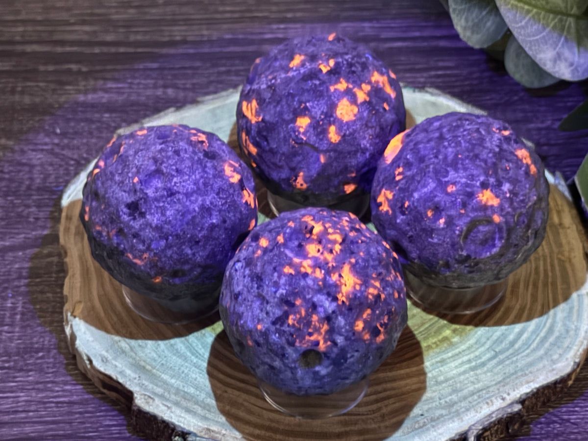 Yooperlite Spheres (Not Polished)