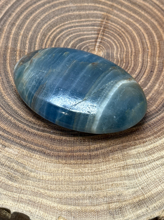 Blue Onyx Palm Stone