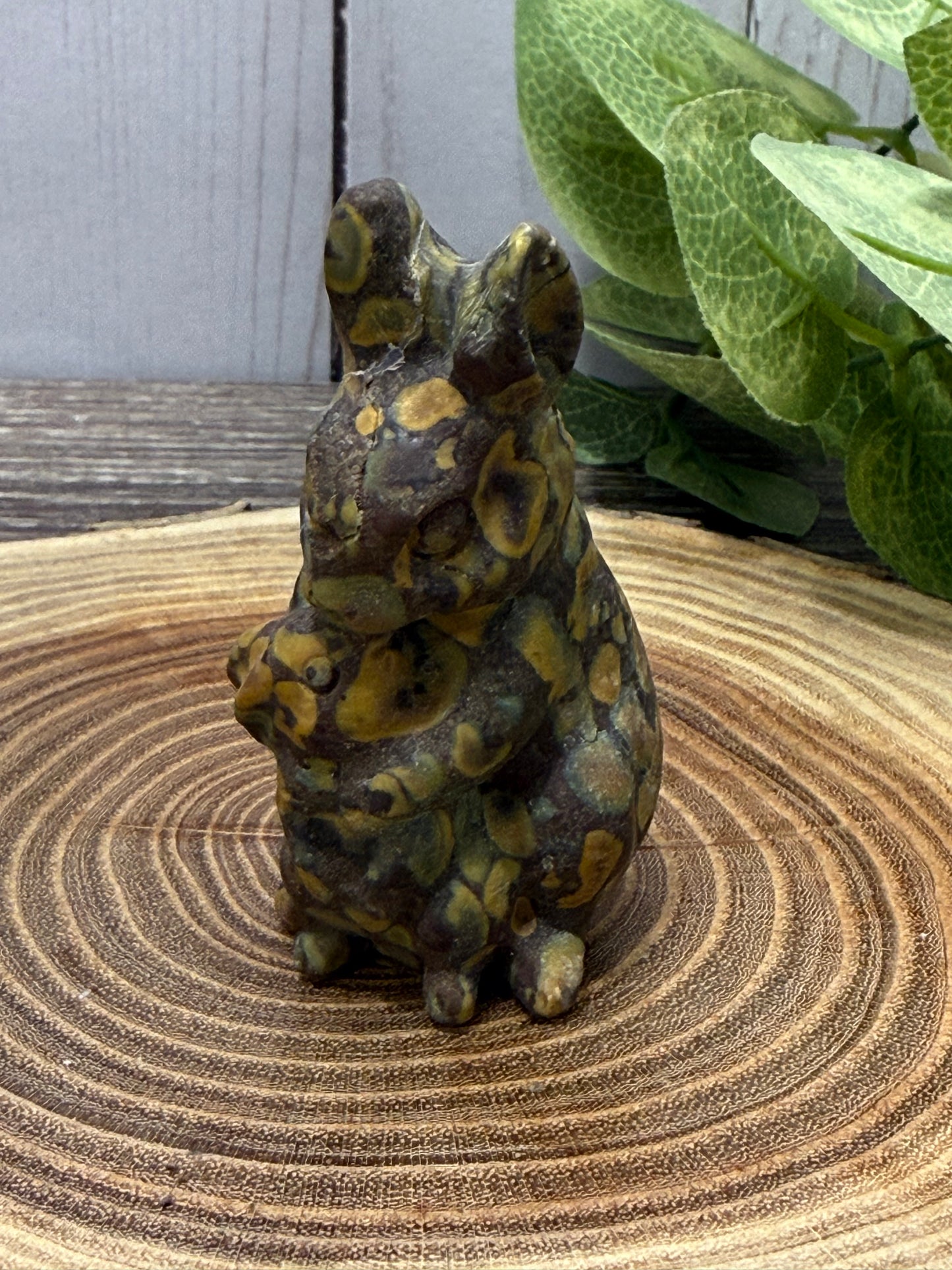 Rabbit Carving - Mom and Baby