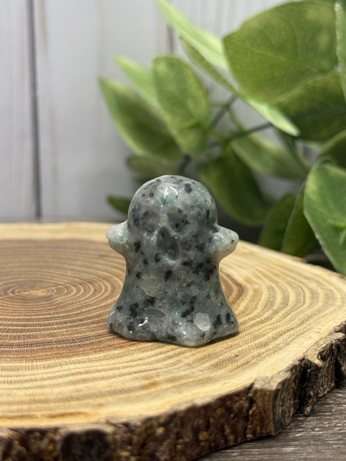 Crystal Ghost Carving