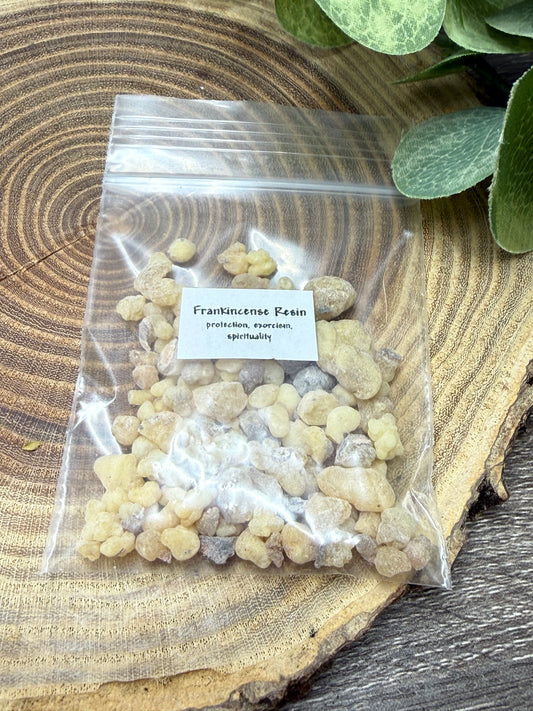 Frankincense resin/tears, organic - Magick Herbs (Bagged)