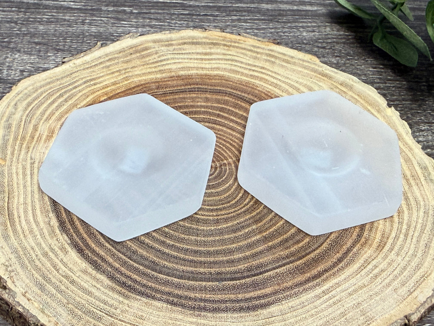 Selenite Sphere Holders