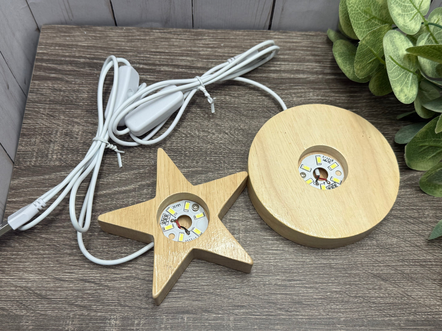 Wooden Light Up Sphere Stand