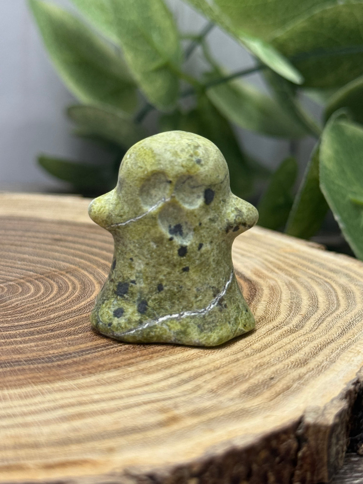 Crystal Ghost Carving