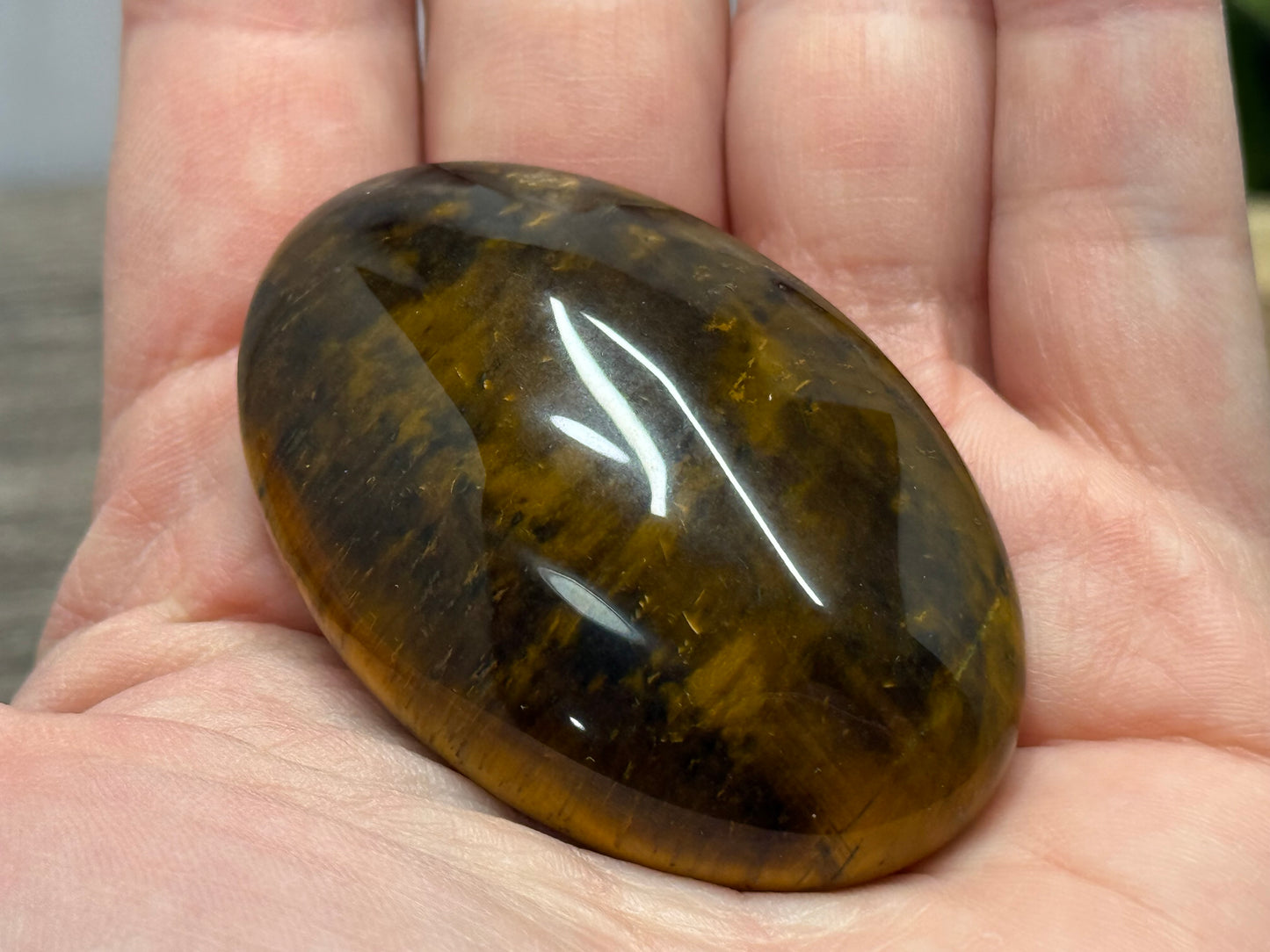 Tigers Eye Palm Stones