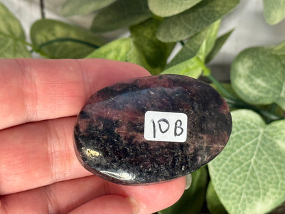 Rhodonite Palm Stone