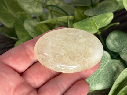 Lemon Citrine Palm Stones