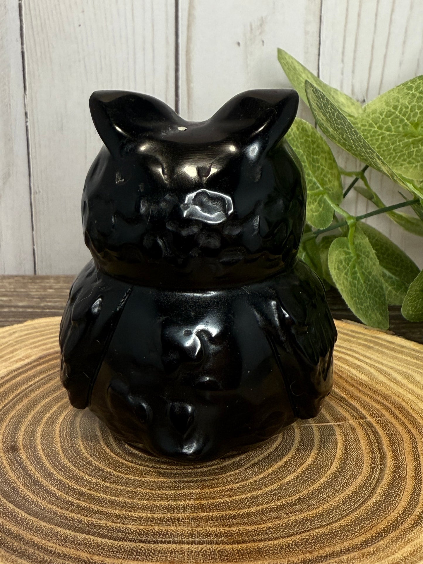 Large Owl Carvings - Black Obsidian