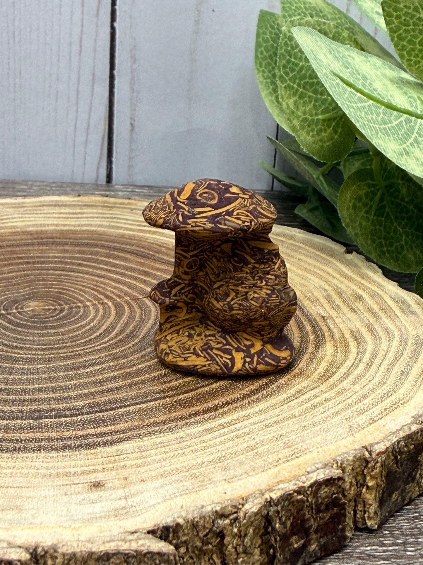Owl with Mushroom - small carvings