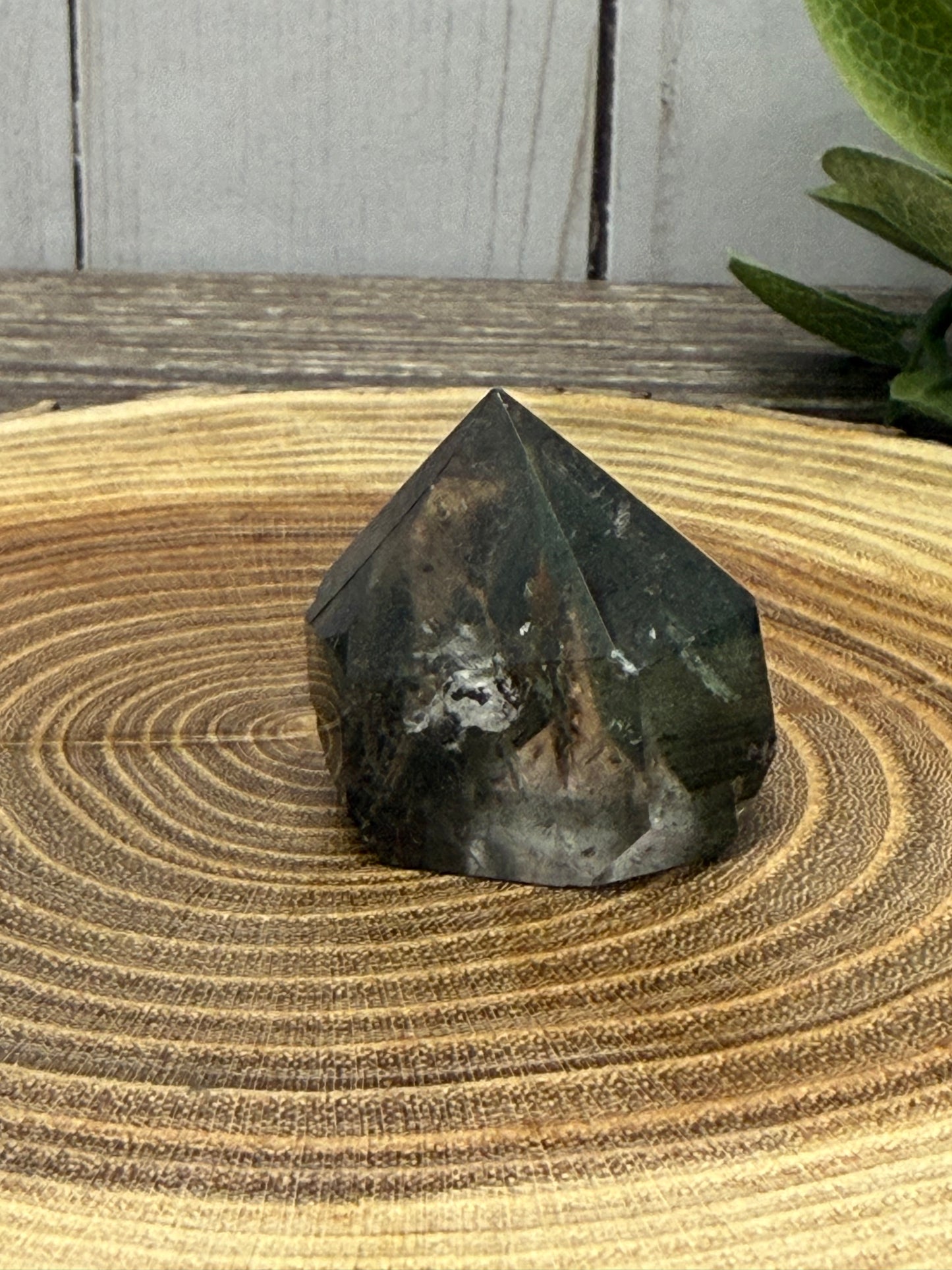 Garden Quartz Towers (Small)