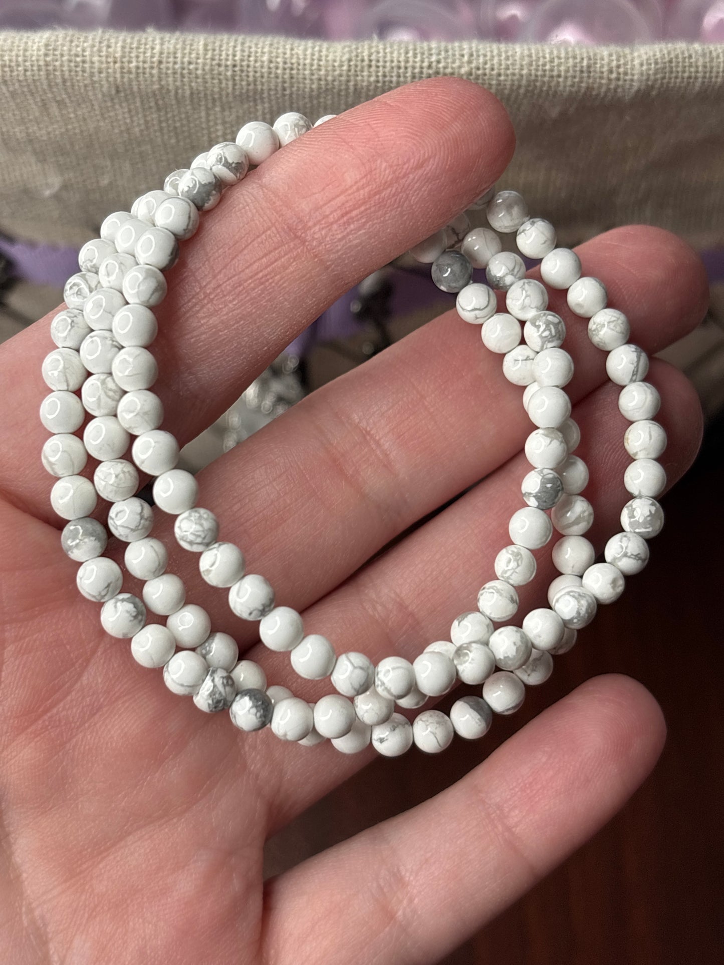 Howlite - Bracelet 4 mm