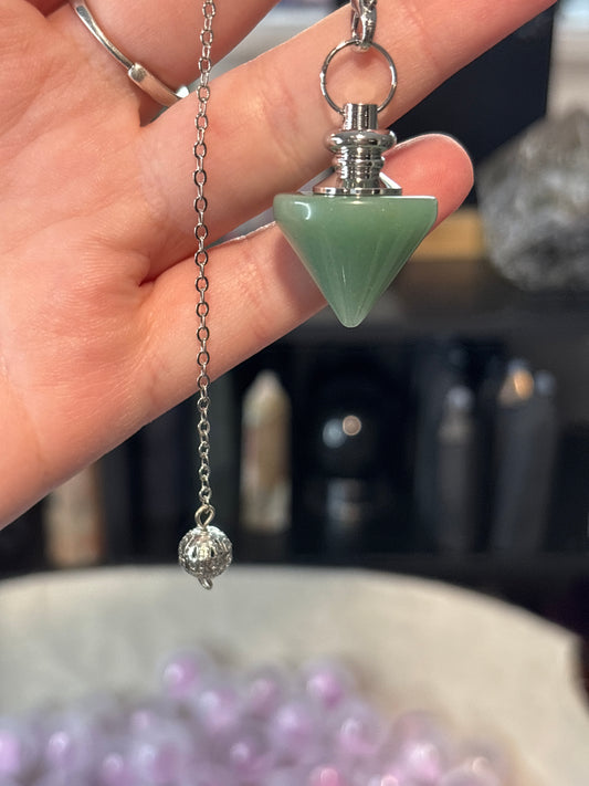 Pendulum Triangle Style - Green Aventurine