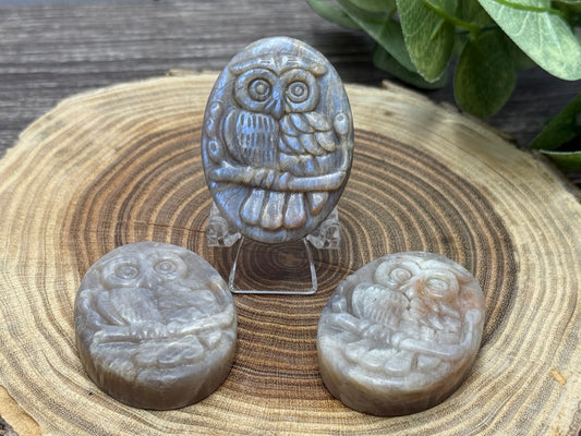 Owl - Moonstone Carvings