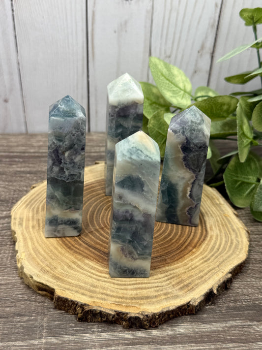 Fluorite Tower (green with a bit of purple, square style)