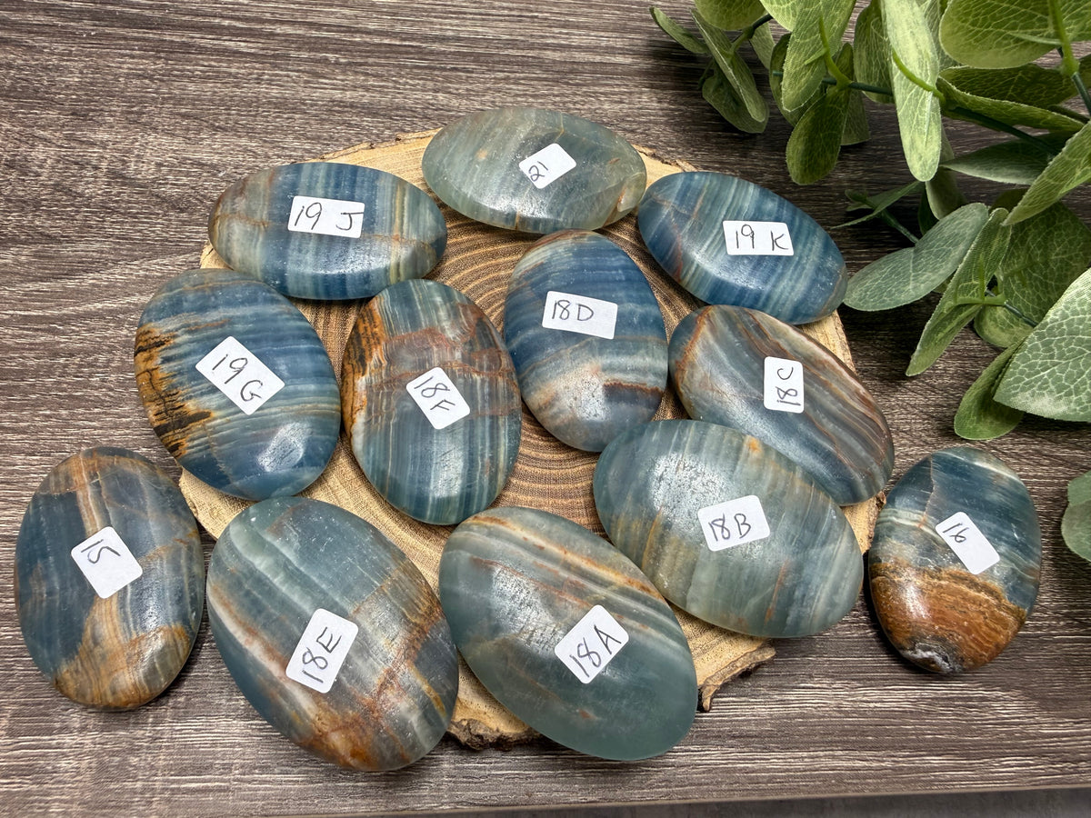 Blue Onyx Palm Stone