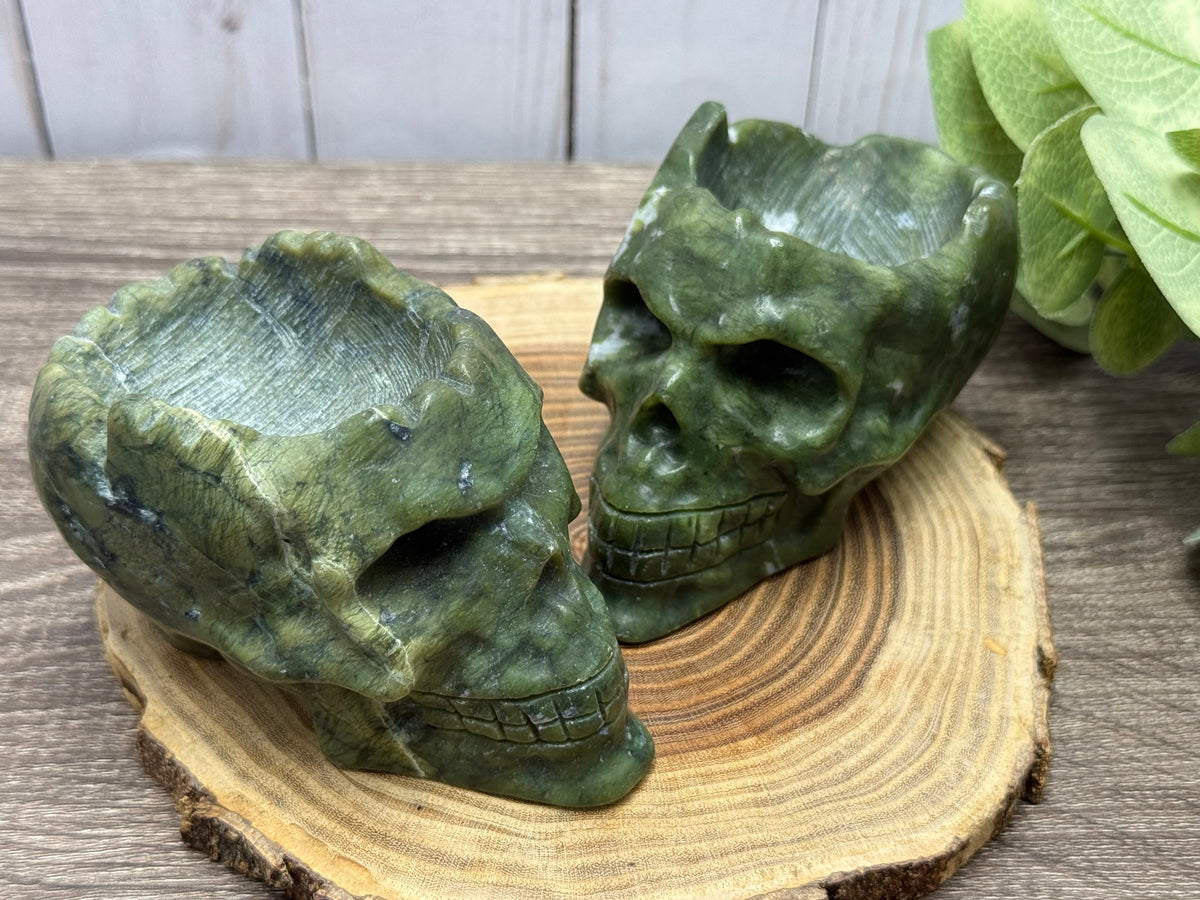 Skull Bowl - Green Jade