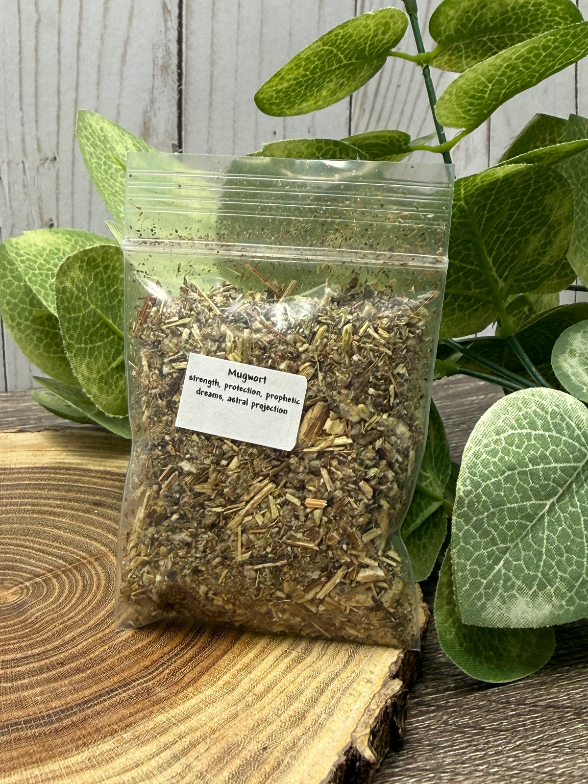 Mugwort, organic - Magick Herbs (Bagged)