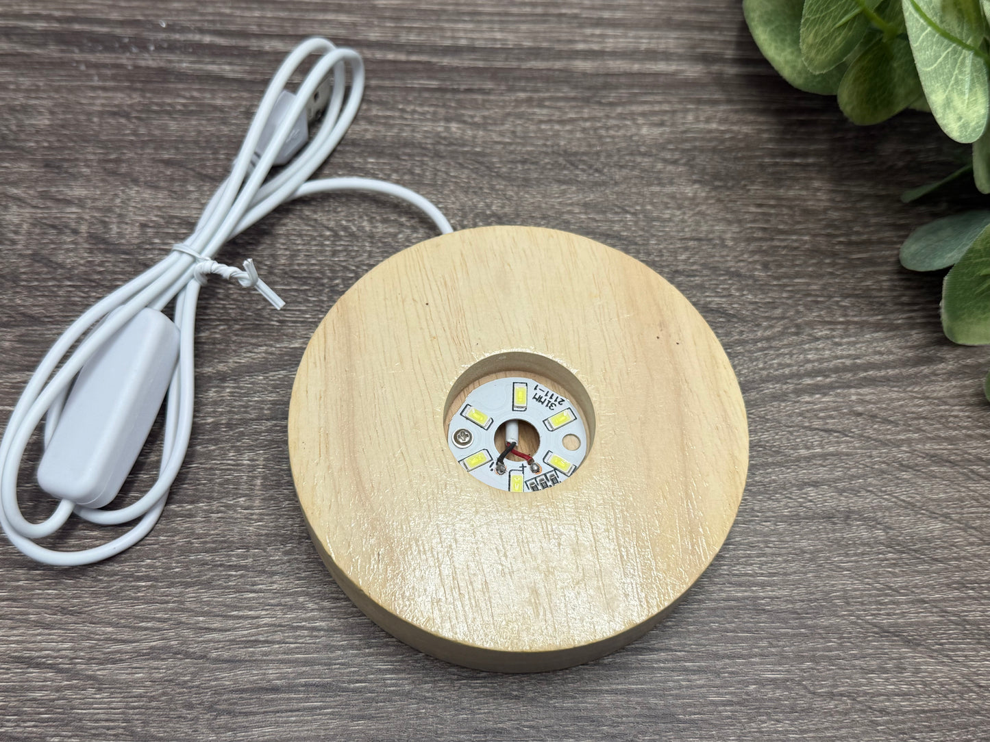 Wooden Light Up Sphere Stand