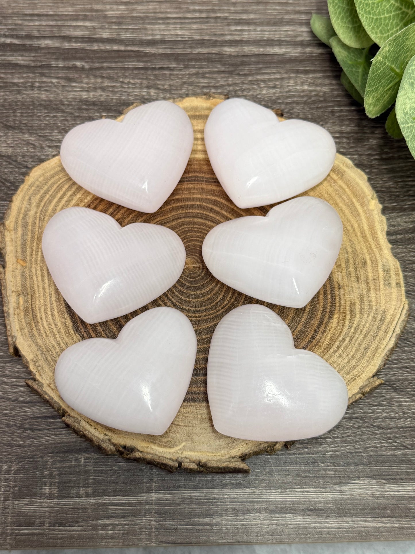 Mangano Calcite Hearts