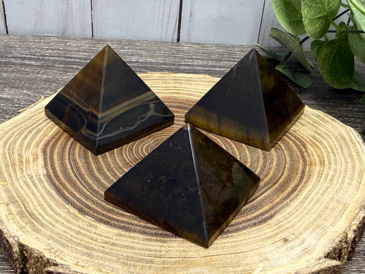 Tigers Eye Pyramid