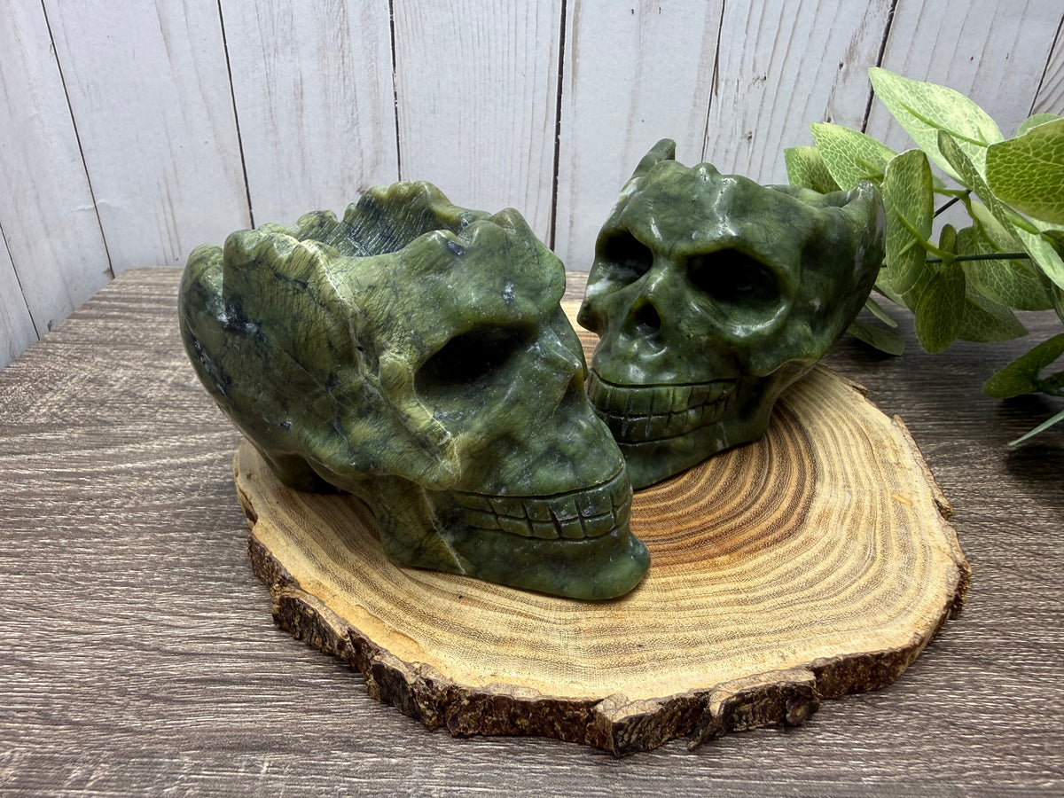 Skull Bowl - Green Jade