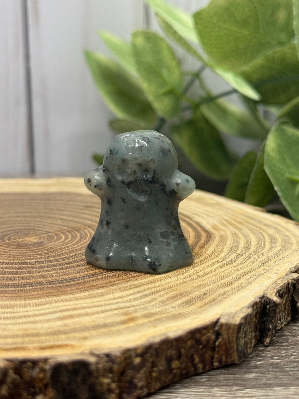 Crystal Ghost Carving