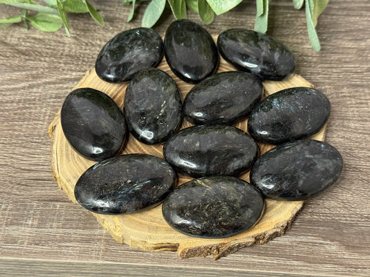 Garnet Palm Stone