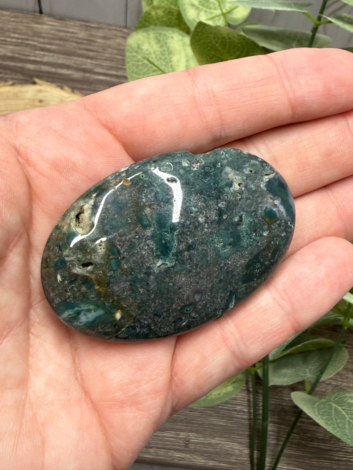 Moss Agate Palm Stones