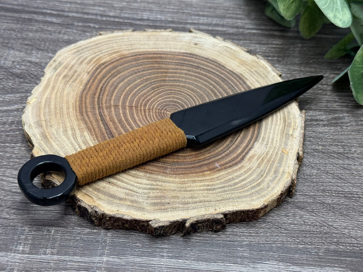 Black Obsidian Dagger