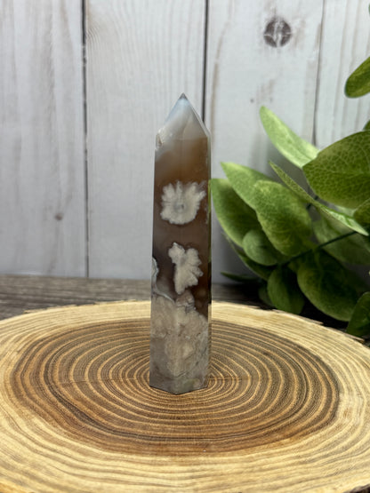 Black Flower Agate Towers