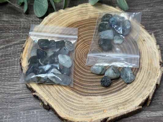 Labradorite Crystal Chip Bag (large chips)