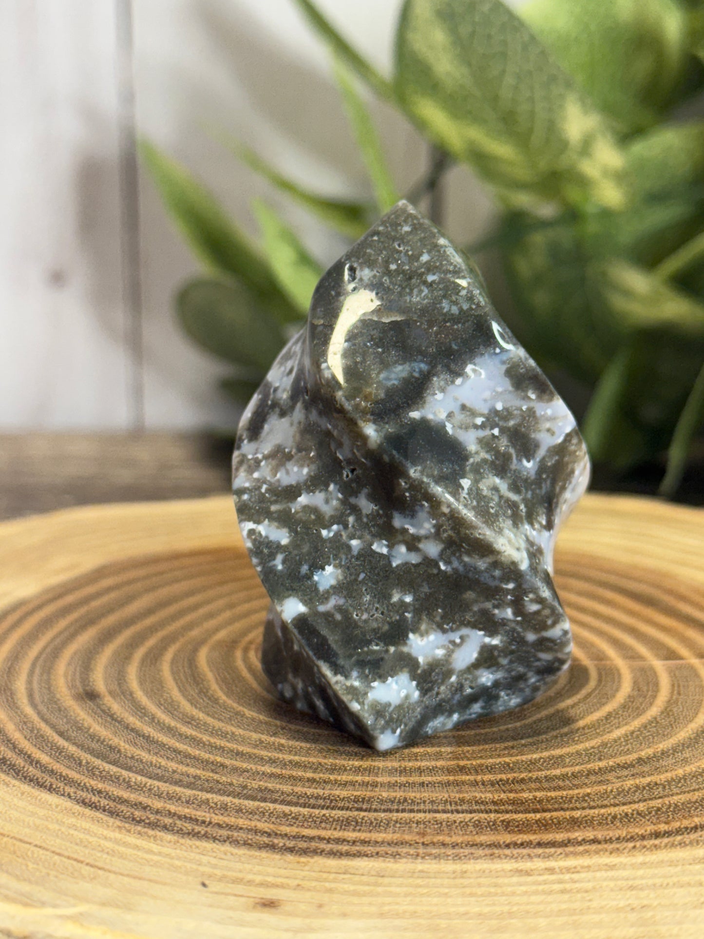 Moss Agate Smaller Flames