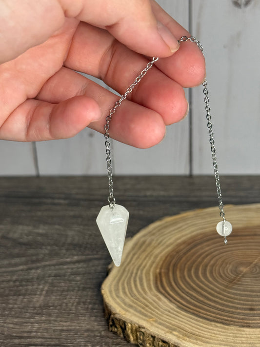 Pendulum Tapered Style - Clear Quartz