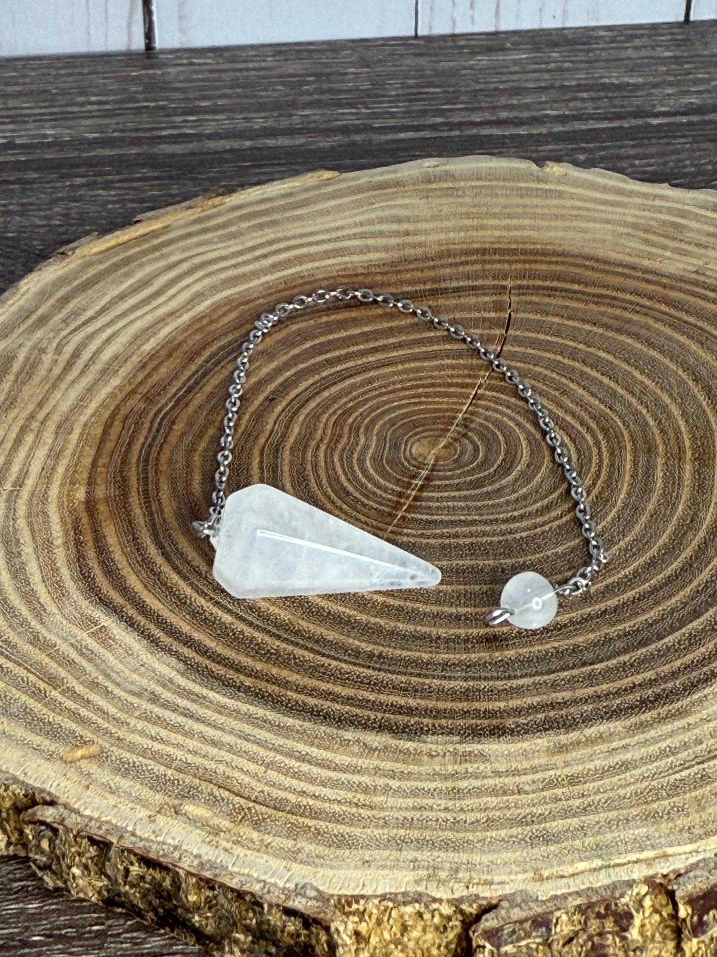 Pendulum Tapered Style - Clear Quartz