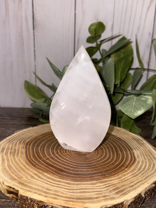 Mangano Calcite Freeforms