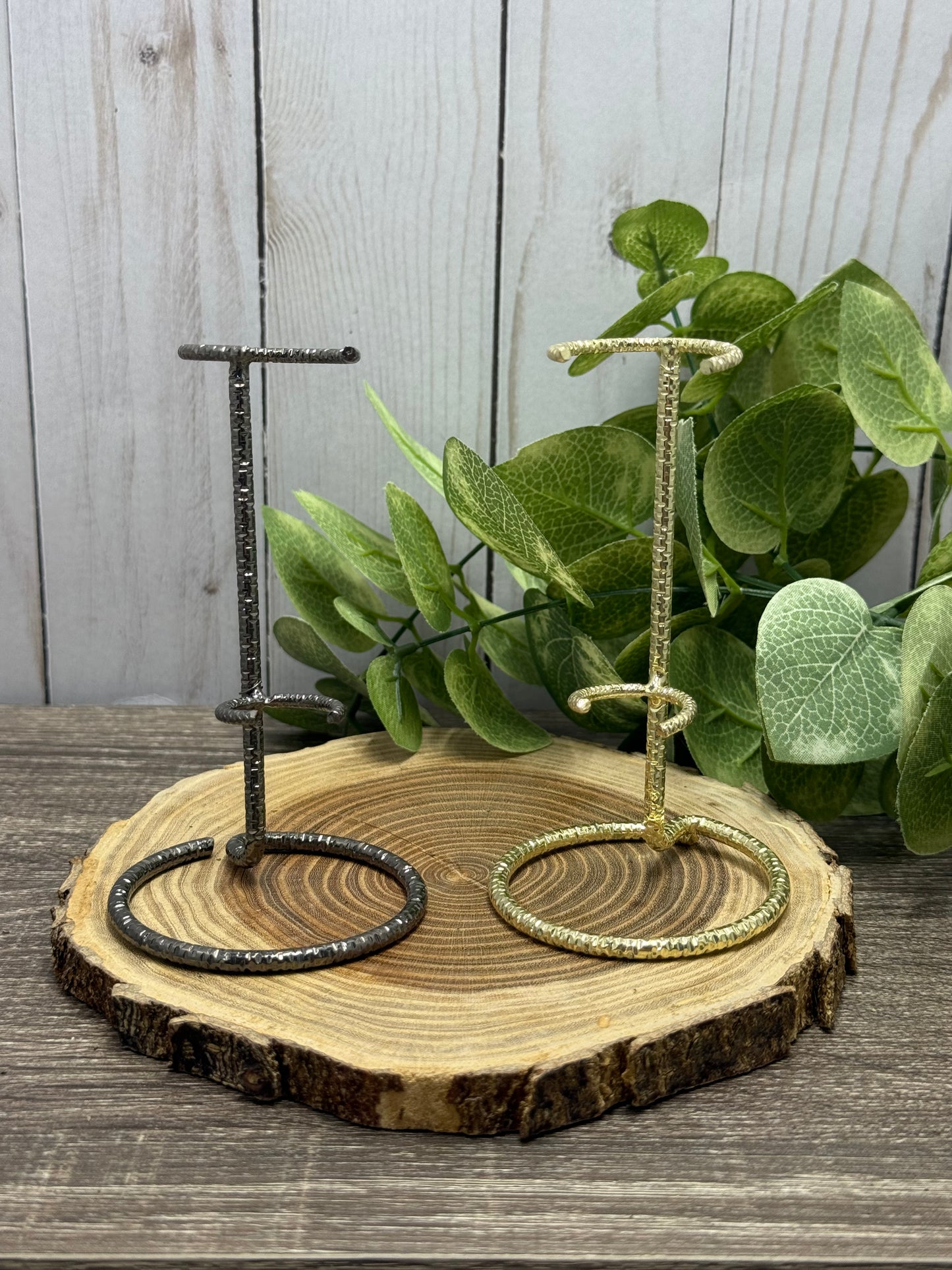 Metal Wand Stand