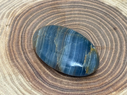 Blue Onyx Palm Stone