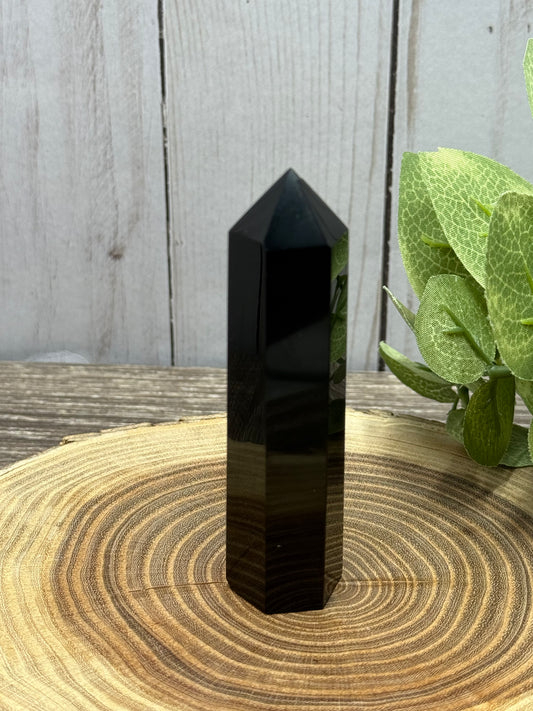 Misfit Black Obsidian Tower - chipped tip 12P