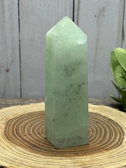 Misfit Pistachio Calcite Towers - chipped tips