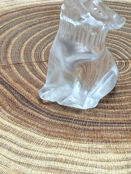 Misfit Clear Quartz Wolf - broken foot