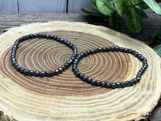 Hematite - Faceted Bracelet 4 mm