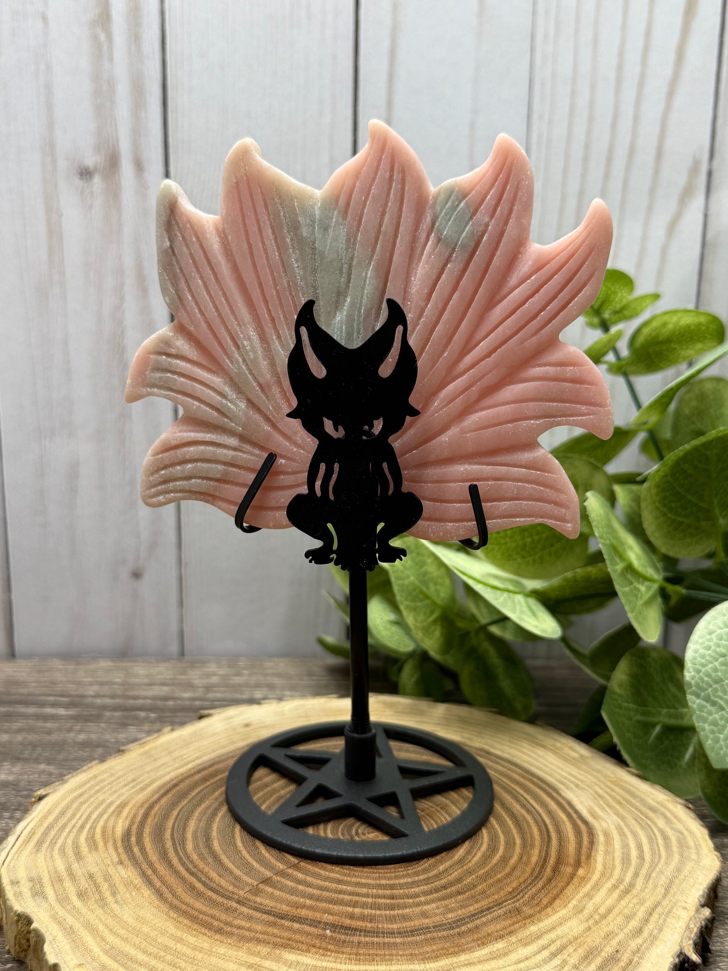 Nine Tailed Fox with stand